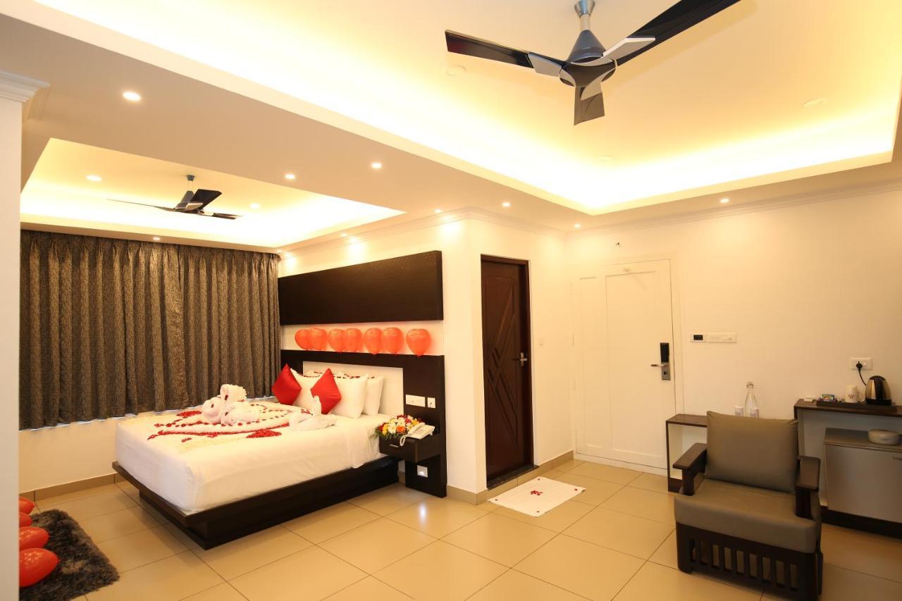 Amuse Vista Resorts And Spa Anachal Exterior foto