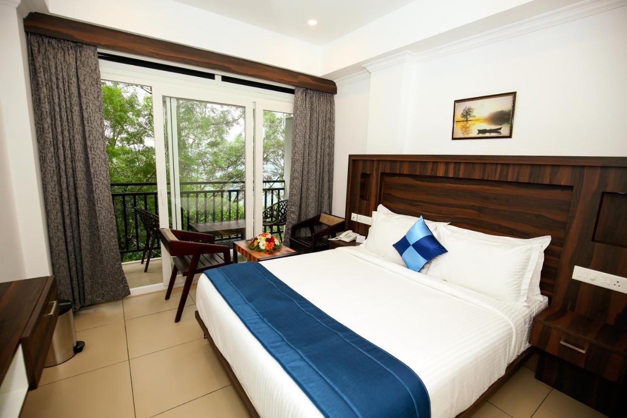 Amuse Vista Resorts And Spa Anachal Exterior foto