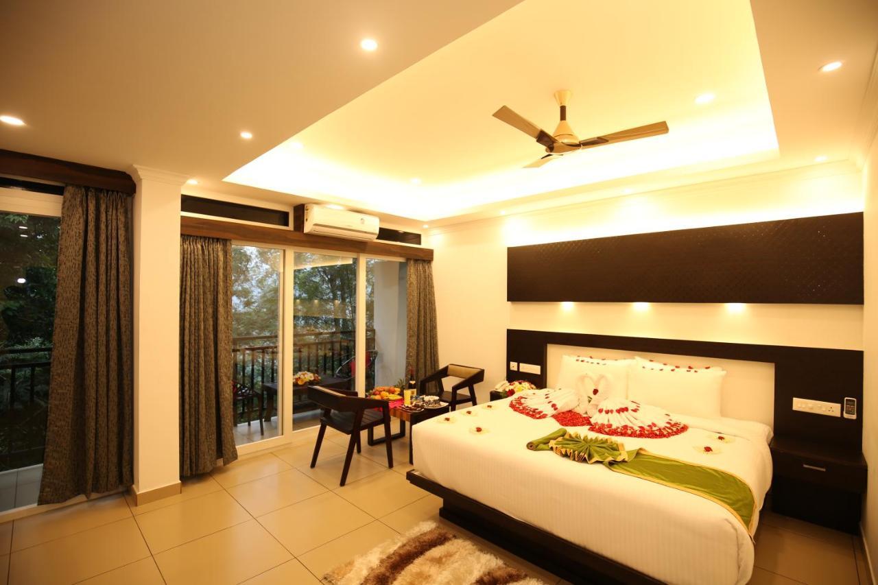 Amuse Vista Resorts And Spa Anachal Exterior foto