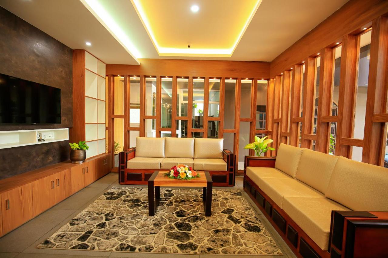 Amuse Vista Resorts And Spa Anachal Exterior foto